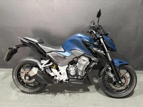 HONDA CB 300 F TWISTER ABS