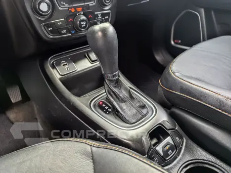 COMPASS 2.0 16V FLEX LONGITUDE AUTOMÁTICO