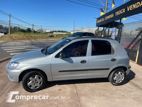 CELTA 1.0 MPFI Life 8V