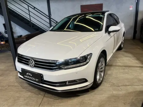 Volkswagen Passat 2.0 16V 4P TSI TURBO HIGHLINE 220 CV AUTOMÁTICO 4 portas