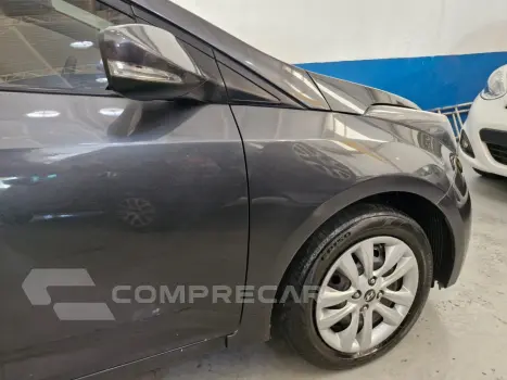 HB20S 1.6 COMFORT PLUS 16V FLEX 4P AUTOMÁTICO