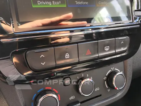 Kwid 1.0 12V Sce Flex Intense Manual