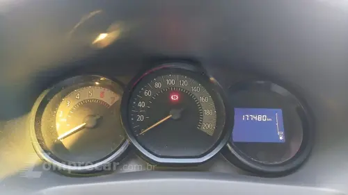 LOGAN 1.0 12V SCE Expression