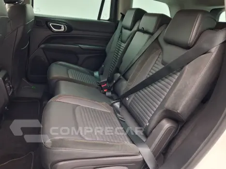 COMMANDER 1.3 T270 TURBO FLEX LIMITED AT6
