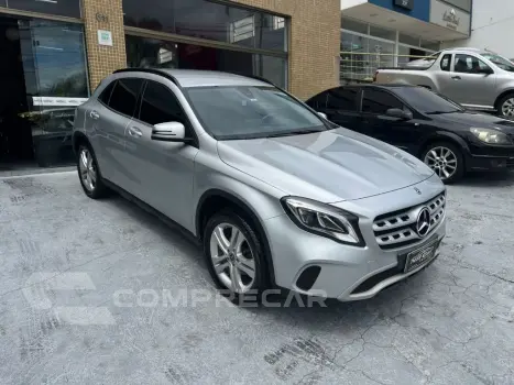 Mercedes-Benz GLA 200 Style 1.6 TB 16V/Flex Aut. 4 portas