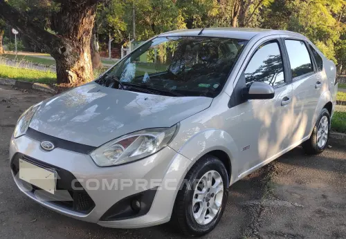 FIESTA 1.6 MPI Class Sedan 8V