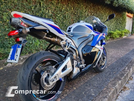 CBR 600 RR