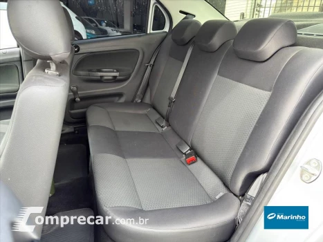 VOYAGE 1.0 12V MPI TOTALFLEX 4P MANUAL