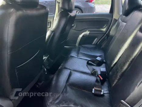 C3 - 1.4 I EXCLUSIVE 8V 4P MANUAL