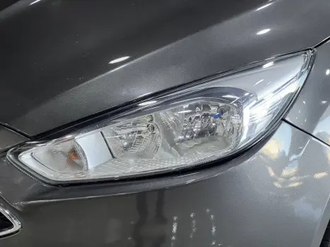 FOCUS 1.6 SE 16V FLEX 4P MANUAL