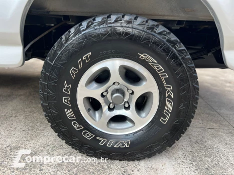 F-1000 2.5 XLT 4X2 CS 8V Turbo