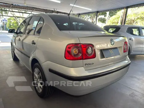 POLO SEDAN 1.6 MI 8V