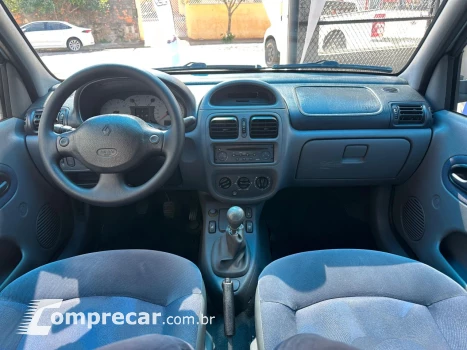 Clio Sedan 1.0 16V 4P RT