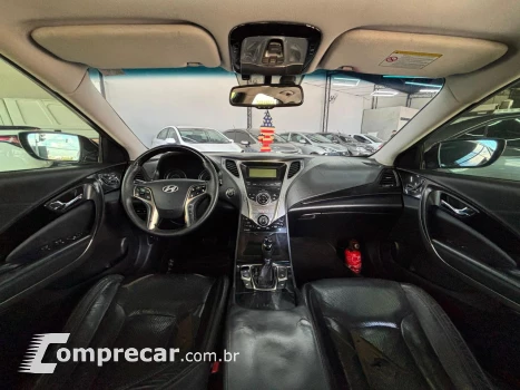 AZERA 3.3 MPFI GLS Sedan V6 24V