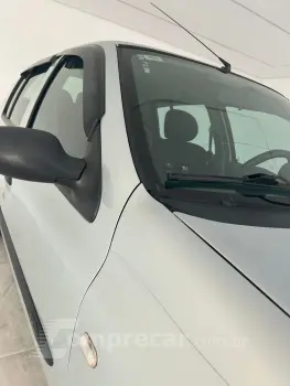 CLIO 1.0 Expression 8V