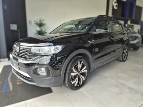 Volkswagen T-CROSS 1.0 200 TSI Comfortline 4 portas