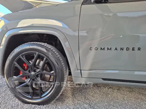 COMMANDER 2.0 Hurricane 4 Turbo Blackhawk