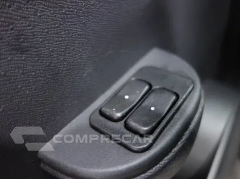 CELTA - 1.0 MPFI LT 8V 4P MANUAL