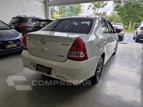ETIOS 1.5 PLATINUM SEDAN 16V FLEX 4P AUTOMÁTICO