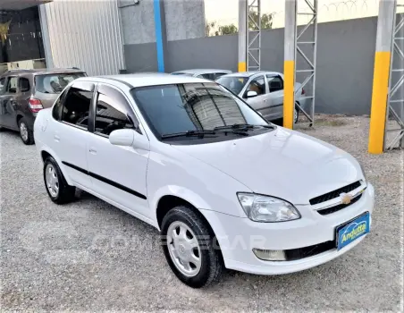 Classic Sedan 1.0 4P VHCE FLEX LS