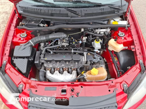 CELTA 1.0 MPFI LT 8V