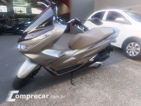 PCX  DLX