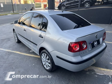 Polo Sedan 1.6 Mi Total Flex 8V 4p