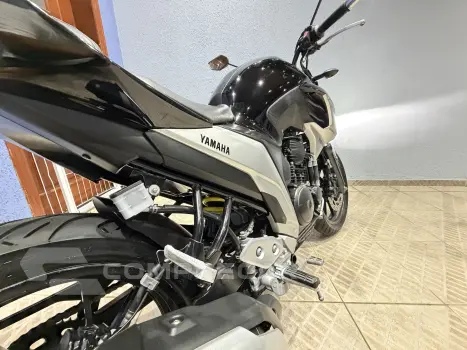 Fazer 250 FZ25