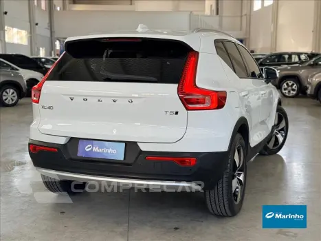 XC40 2.0 T5 GASOLINA MOMENTUM AWD GEARTRONIC