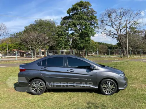 CITY 1.5 LX Sedan 16V