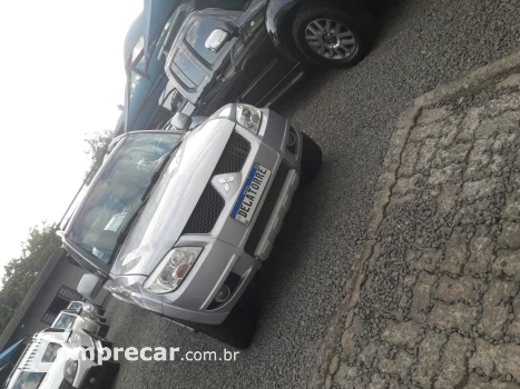 Pajero TR4 2.0 16V 4P 4X4 FLEX AUTOMÁTICO
