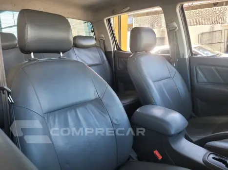 Hilux CD SR 4x2 2.7 16V/2.7 Flex Aut.