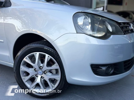 POLO SEDAN 1.6 MI 8V