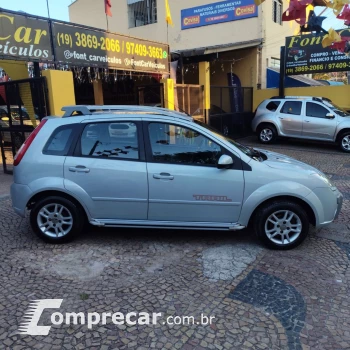 Fiesta TRAIL 1.6 8V Flex 5p