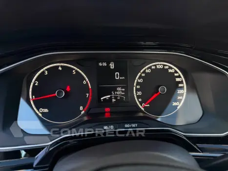 Polo Track 1.0 Flex 12V 5p