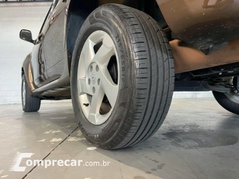 DUSTER - 2.0 DYNAMIQUE 4X2 16V 4P AUTOMÁTICO