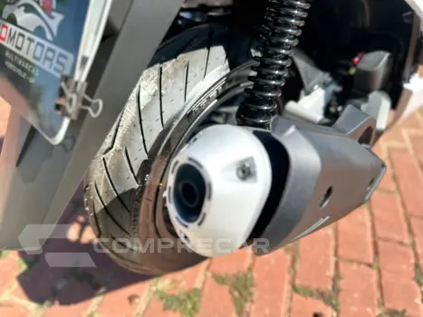 PCX 160