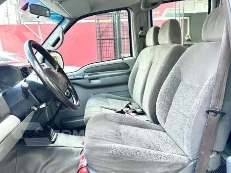 F-250 4.2 XLT 4X2 CD TURBO INTERCOOLER DIESEL 4P MANUAL