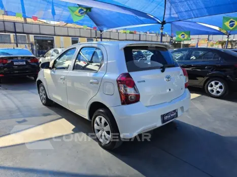 ETIOS HATCH - 1.3 X 16V 4P MANUAL