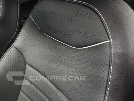 TAOS 1.4  250 TSI TOTAL FLEX HIGHLINE AUTOMÁTICO