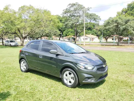 CHEVROLET ONIX 1.4 MPFI LT 8V 4 portas