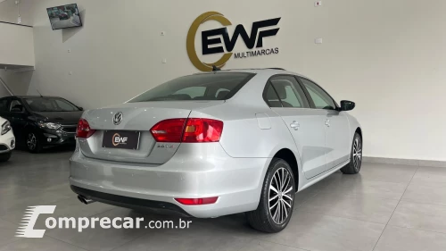 JETTA Highline 2.0 TSI 16V 4p Tiptronic