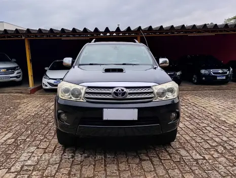 HILUX SW4 3.0 SRV 4X4 7 Lugares 16V Turbo Intercooler
