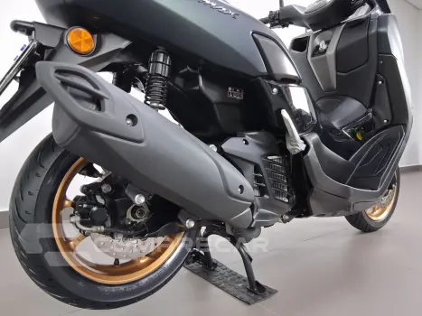 YAMAHA NMAX 160 ABS