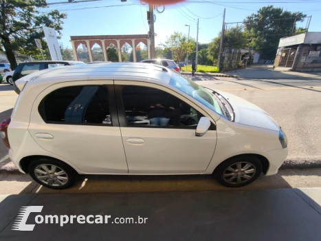 ETIOS X Plus 1.5 Flex 16V 5p Aut.