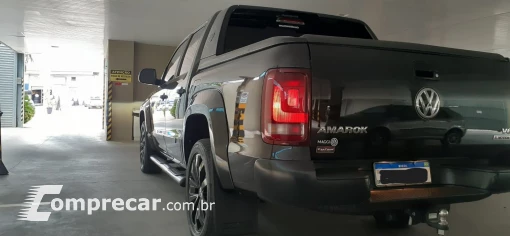 Volkswagen AMAROK 3.0 V6 TDI Highline Extreme CD 4motion 4 portas