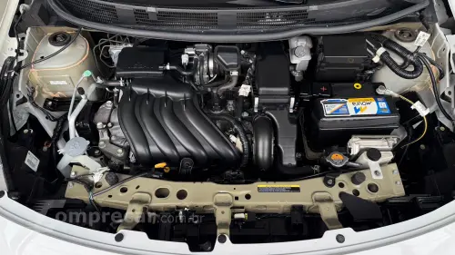 VERSA 1.6 16vstart V-drive Premium