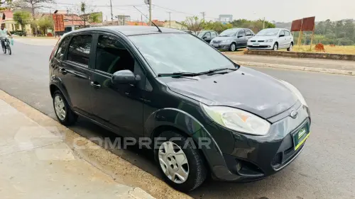 FIESTA 1.6 MPI Class Hatch 8V