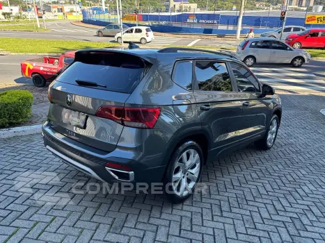 TAOS Comfortline 1.4 250 TSI Flex Aut.