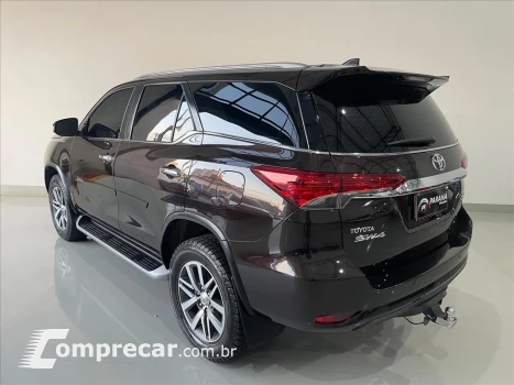 HILUX SW4 2.8 SRX 4X4 7 LUGARES 16V TURBO INTERCO